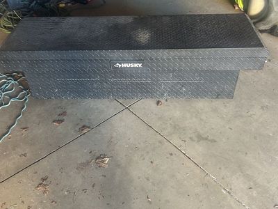 Full size truck tool box