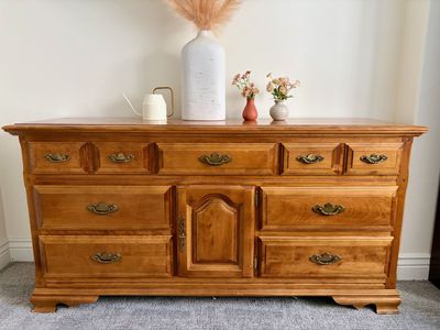 Dresser
