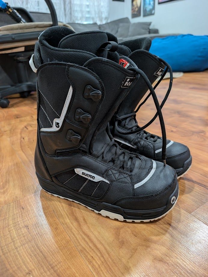 Burton Snowboarding Boots-Men's Size 10