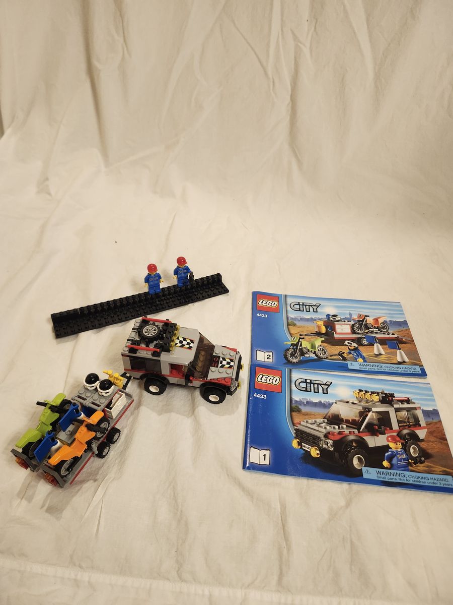 LEGO City 4433 Dirt Bike Transporter – 100% Complete w/ Instructions