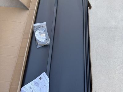 NEW Soft Tri-Fold Tonneau Cover - Fits 2019-2025 Chevy Silverado/GMC Sierra 1500 5’8” Bed