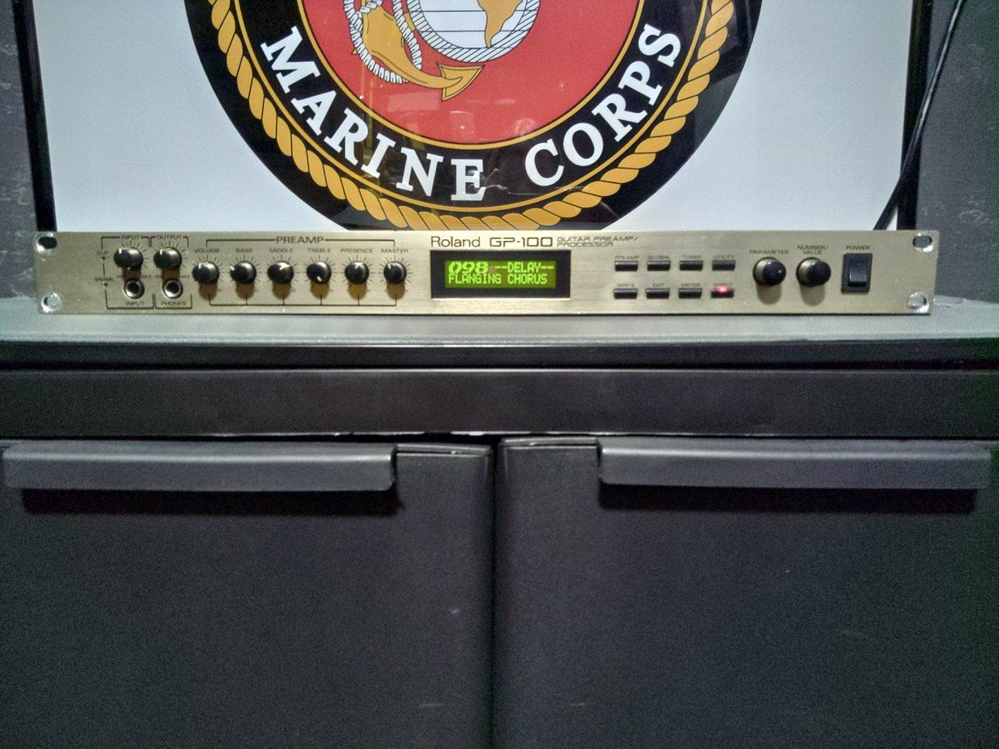 Main image 2