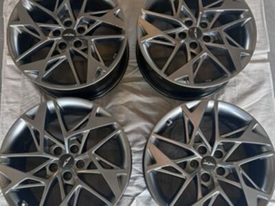 Set Of 4 2022/23 Genesis GV70 OEM 19 Wheels/Rims