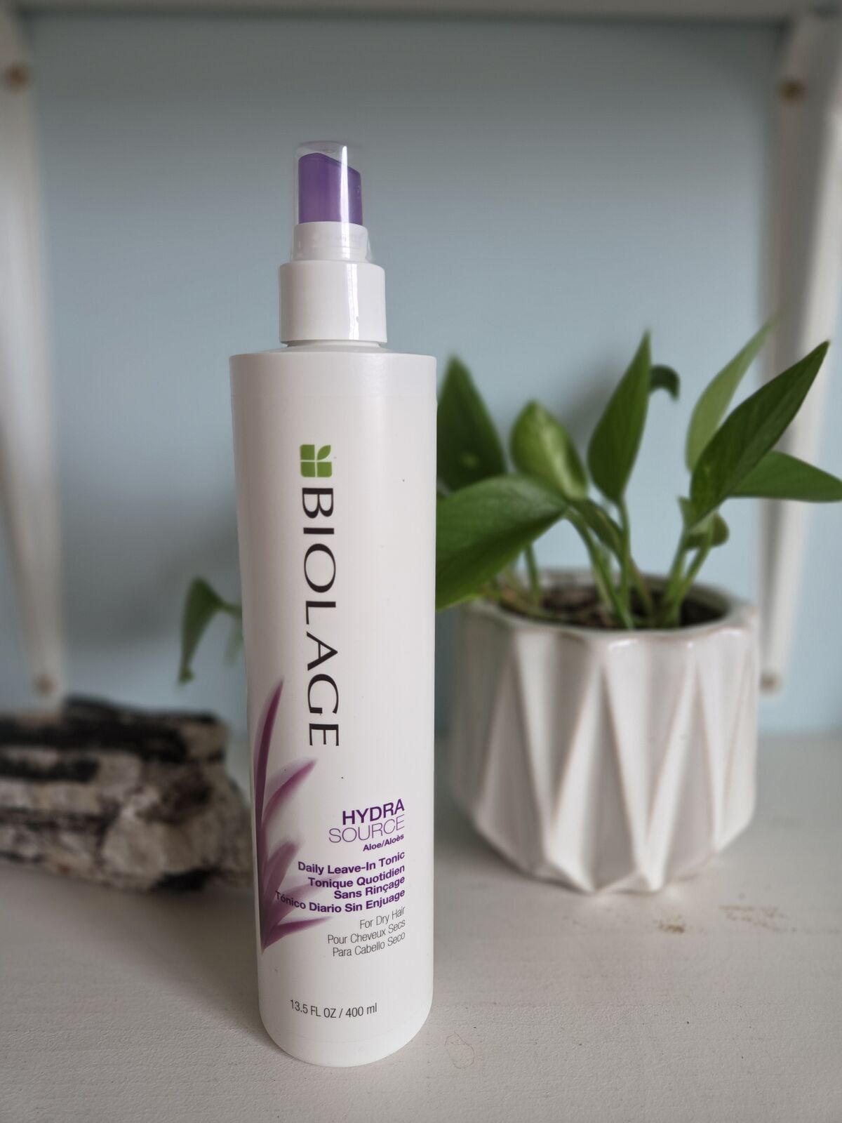 NEW! Biolage Hyra-Source Daily Leave in Tonic-13.5 oz.