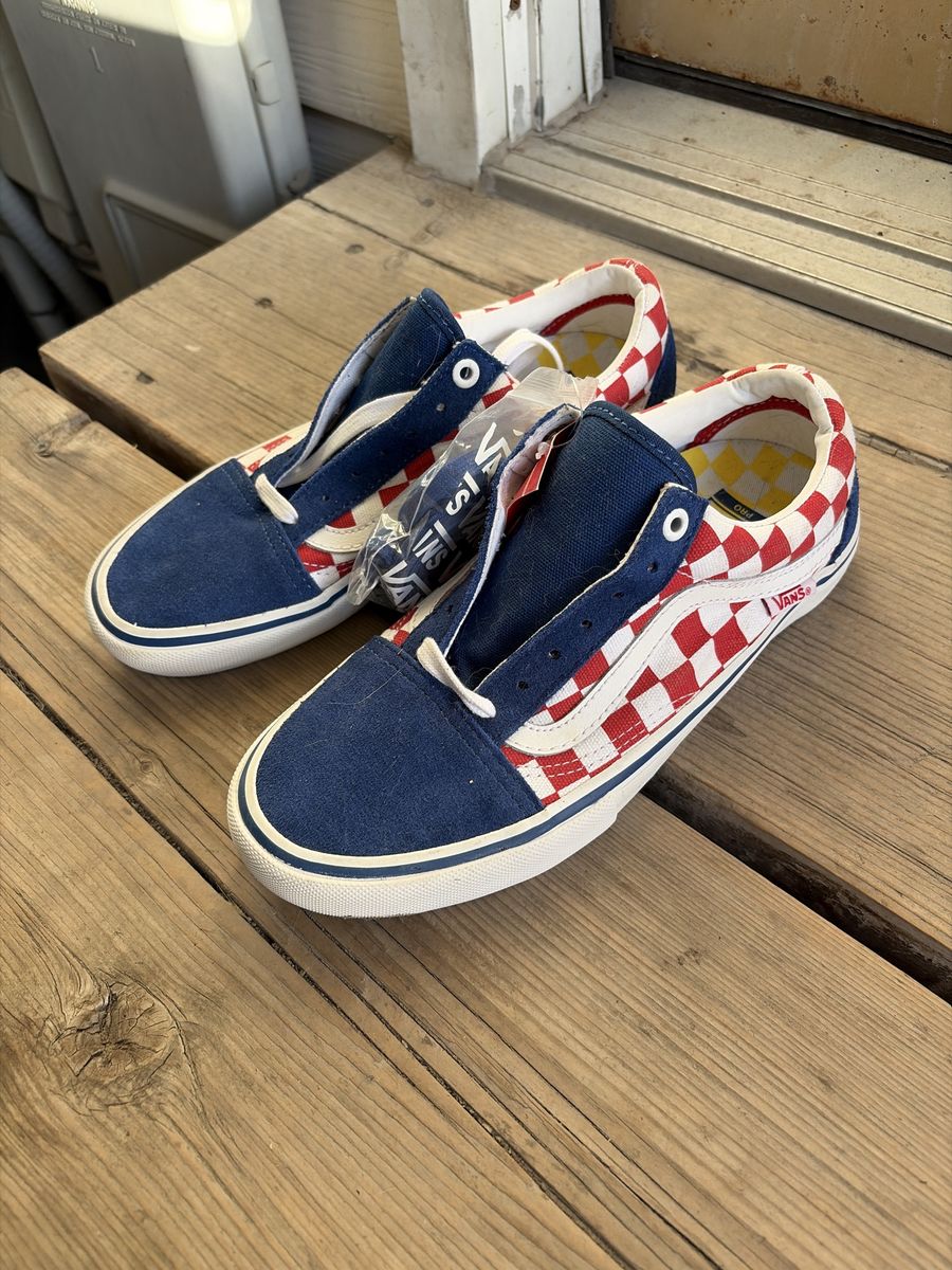 Old Skool Vans shoes [Never Worn]