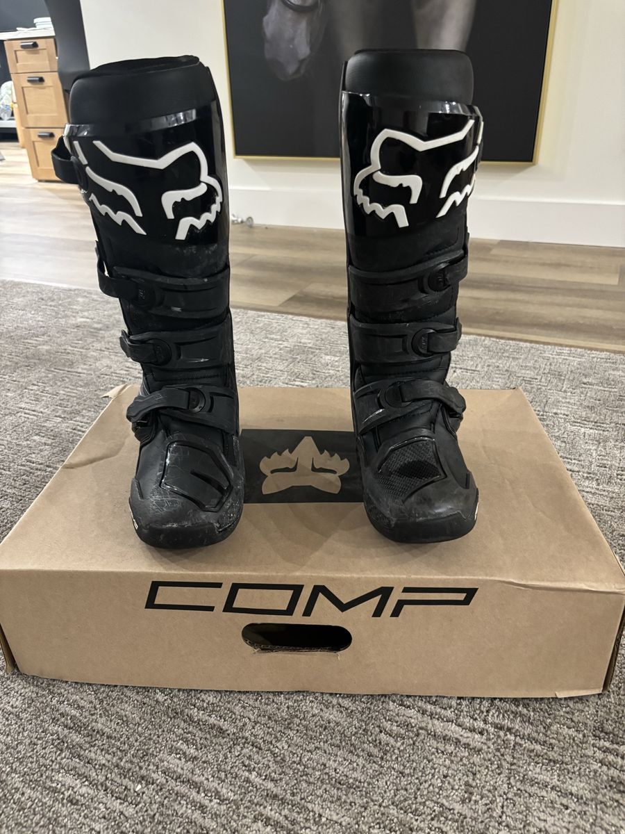 Fox Motocross/Dirt Bike Boots M8