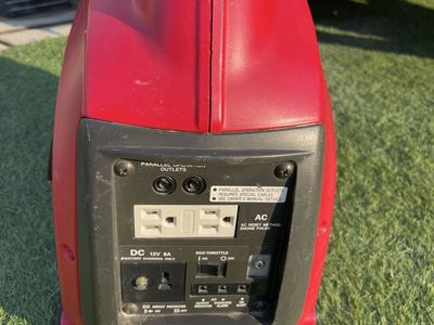 Honda EU1000i 1000W Portable Inverter Generator - Quiet, Fuel Efficient