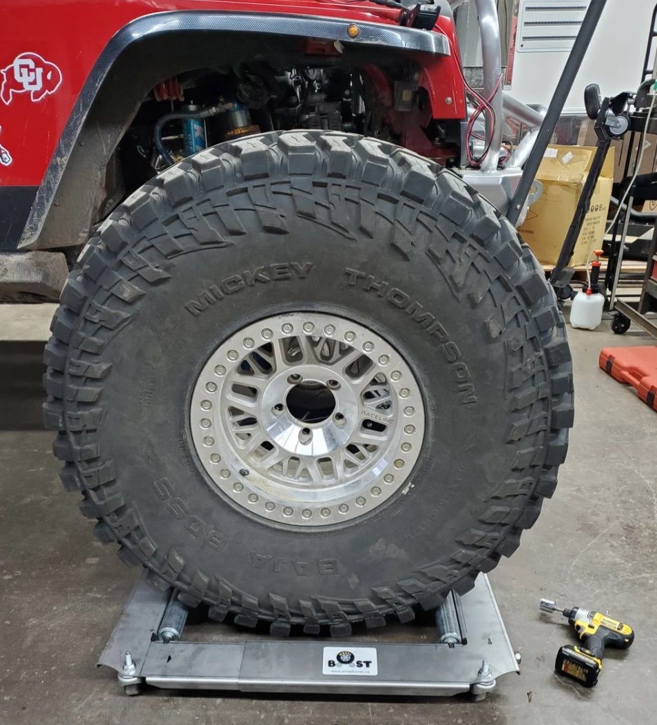 Wheel Boost Mounting Device for Oversize Offroad Rock Crawler Tires 26"-42" Skid steer