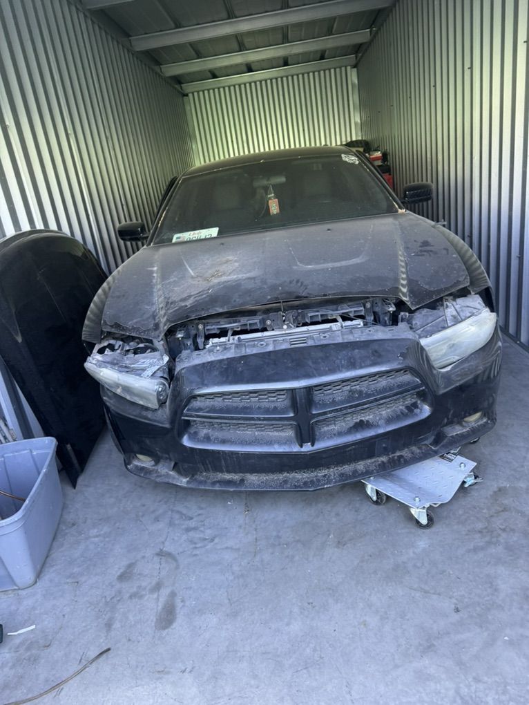 2011 Dodge Charger V6
