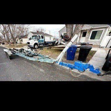 Boat trailer