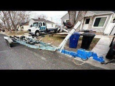 Boat trailer