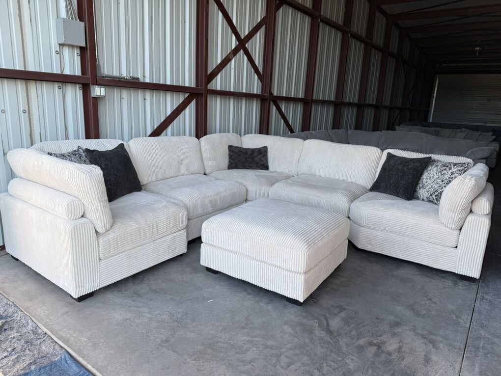 Cuddler Sectional & ottoman