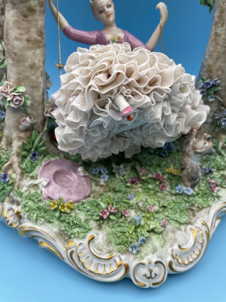 Main image 6