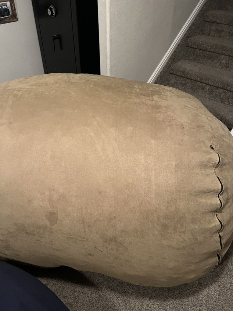 Main image 2