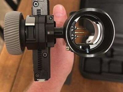 UV Slider 3-Pin Bow Site Dovetail