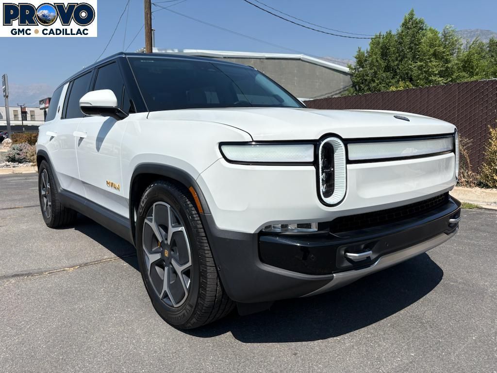 2023 Rivian R1S Adventure