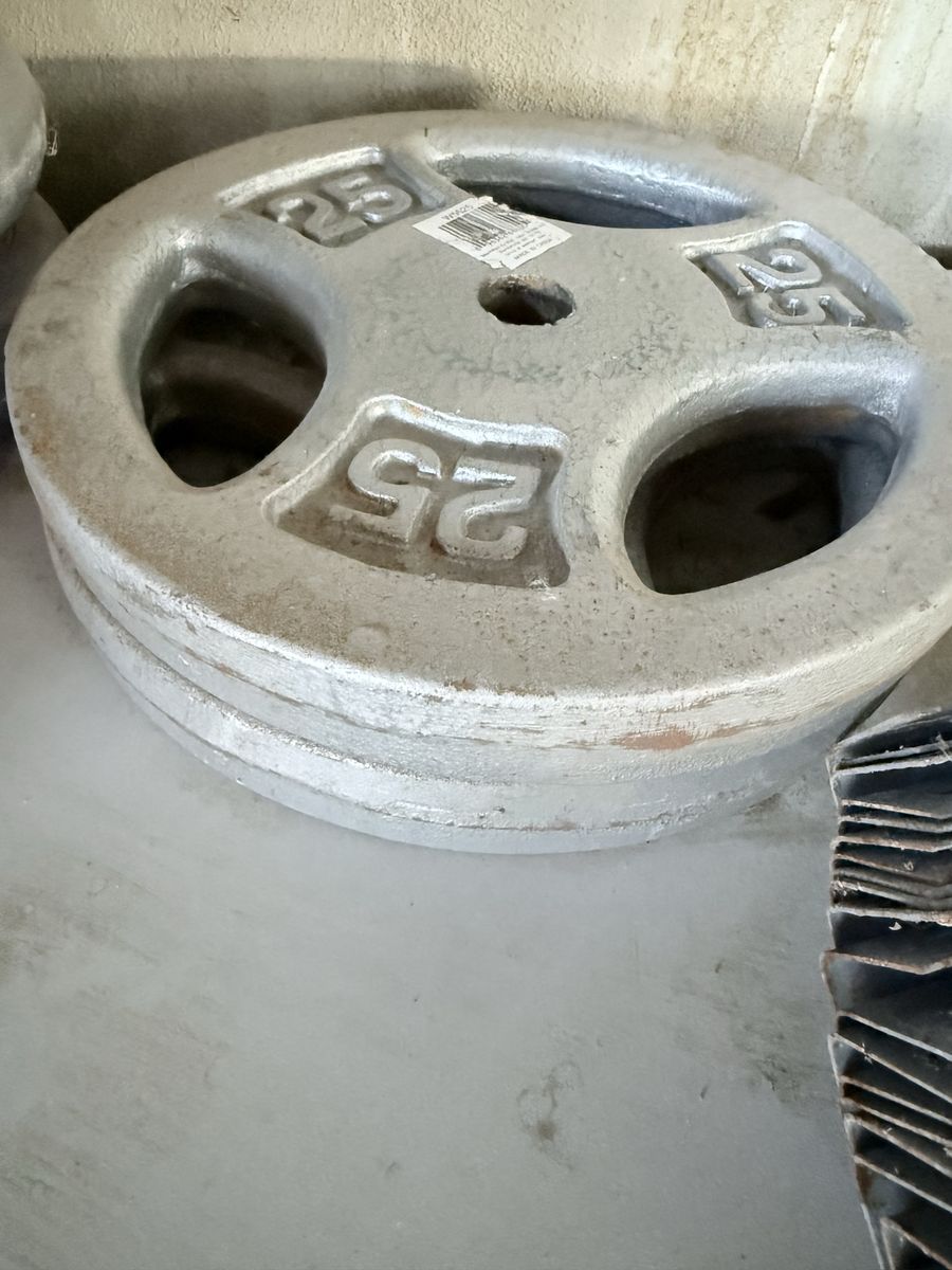 Main image 3