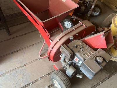 MTD 8 HP Chipper Shredder with Tecumseh Engine - Needs Carburetor Cleaning. also have a craftsman yard leaf blower