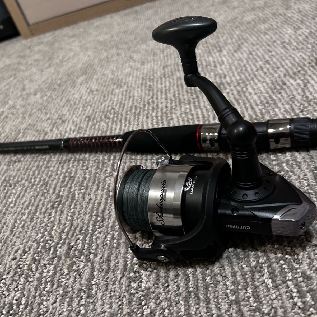 Shakespeare Ugly Stik GX2 7ft Medium Heavy Action Catfishing Fishing Rod & Reel Combo