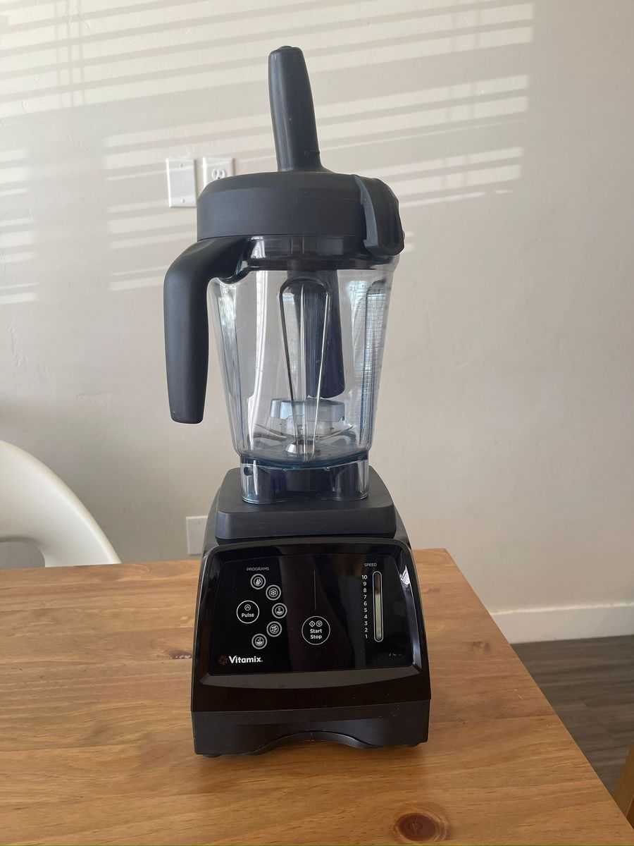 Vitamix 780 Blender - Touchscreen, 64 oz, 2.2 HP