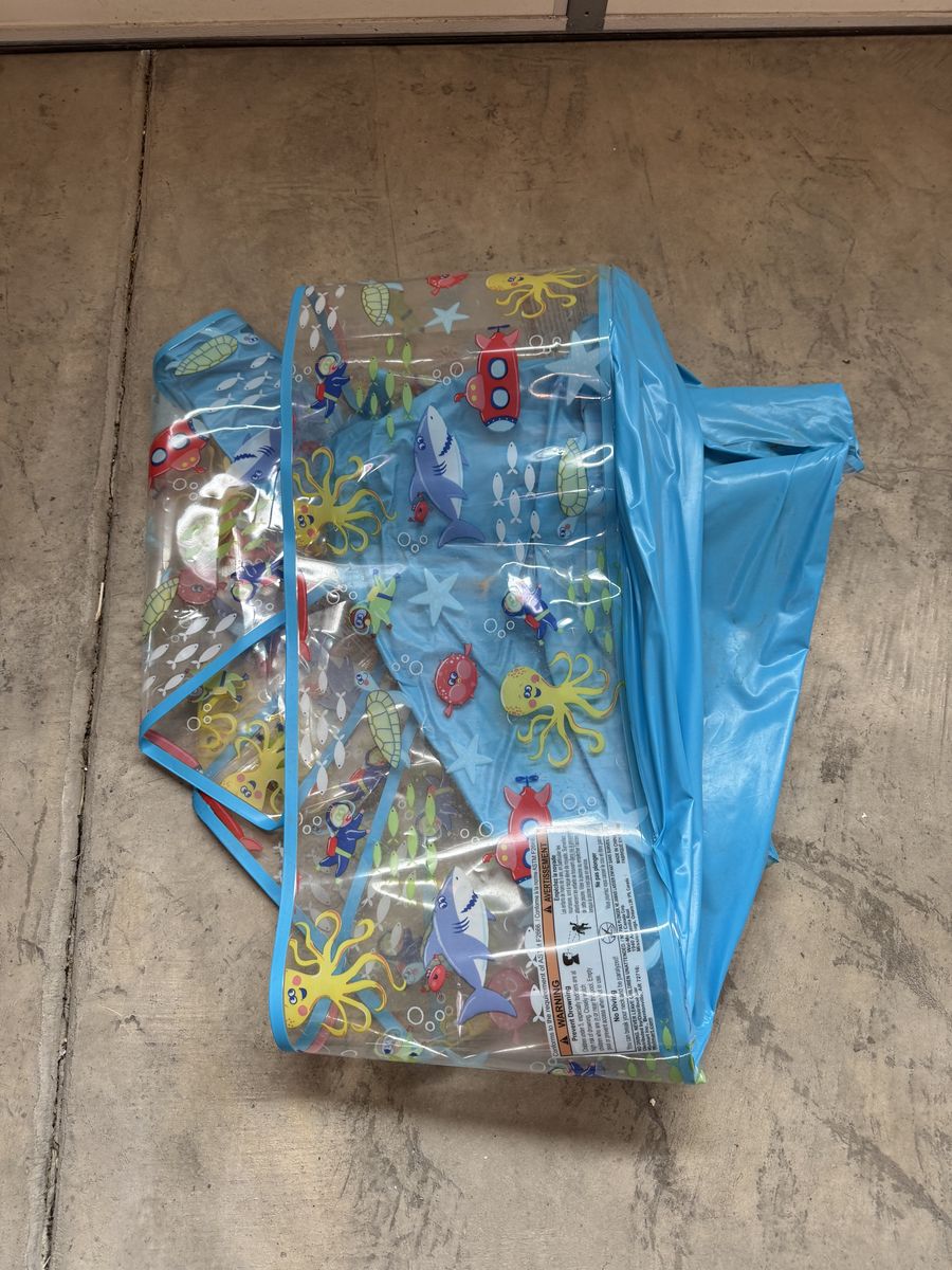 Free kiddy pool