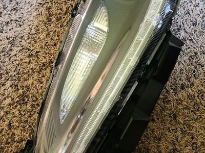 2015-2017 chrysler 200 left side headlight