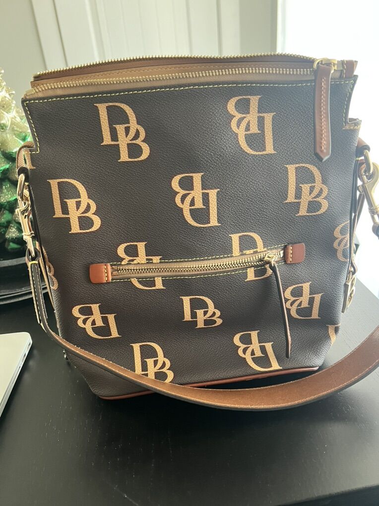 Dooney And Burke Crossbody Bag