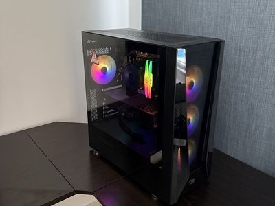 Gaming Computer + 2 28" Monitors