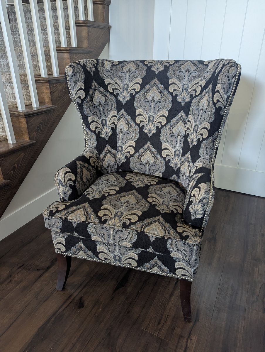 LA-Z-Boy Wingback Accent Chair