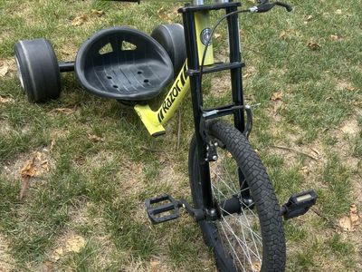 Razor DXT drift trike