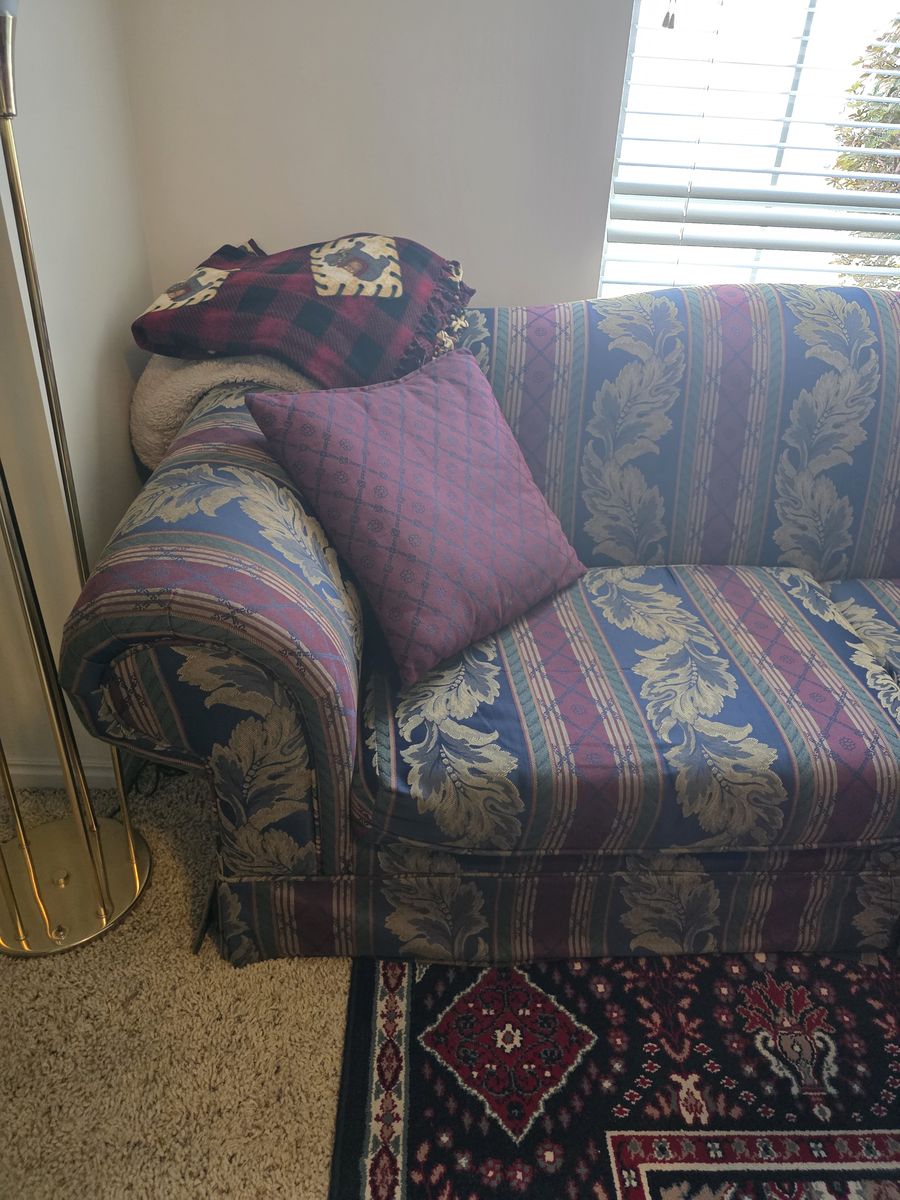 Main image 3