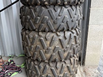 Used Maxxis Bighorn 2.0 Tires