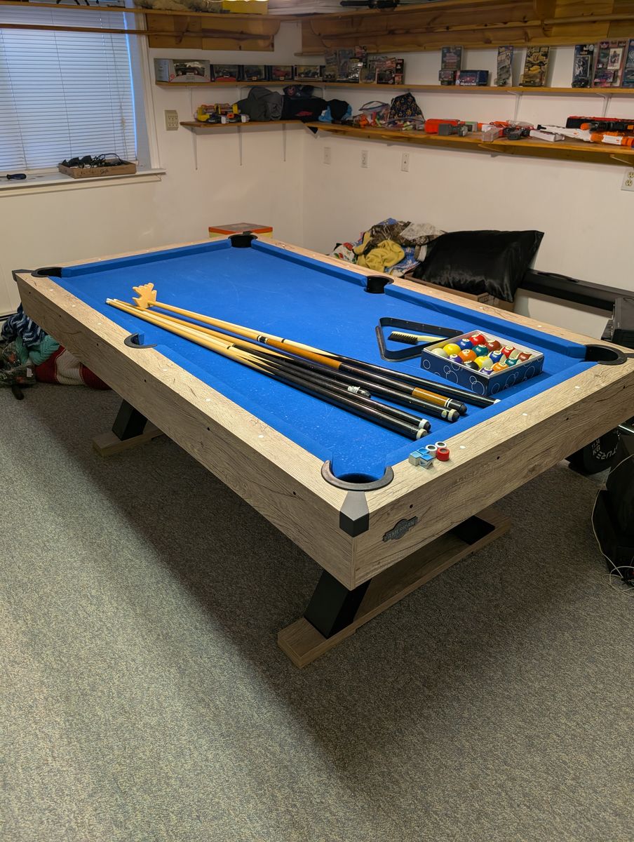 American legend 84" pool table