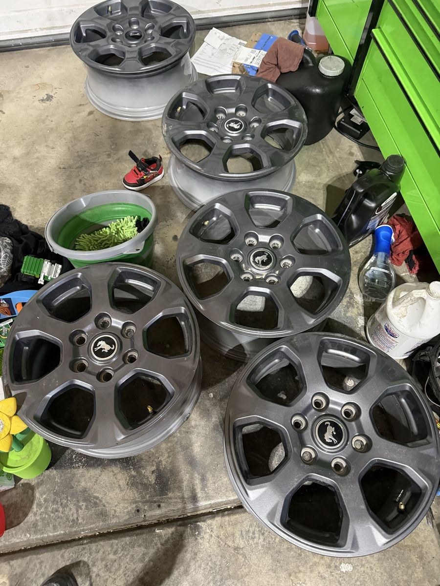 Set of 5 Bronco Take offs Wheels 17x7.5