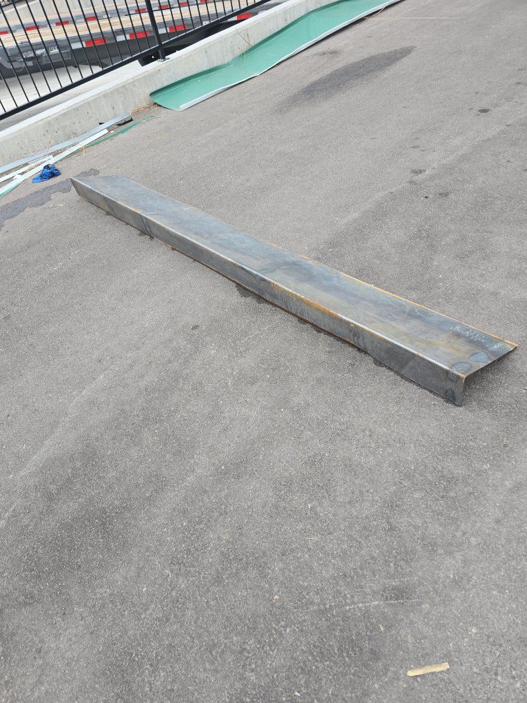 Angled ramp