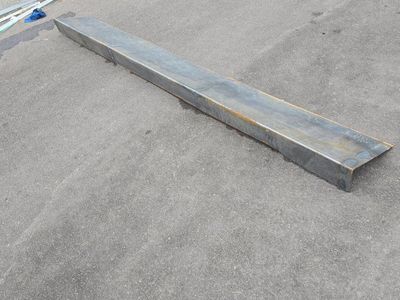 Angled ramp