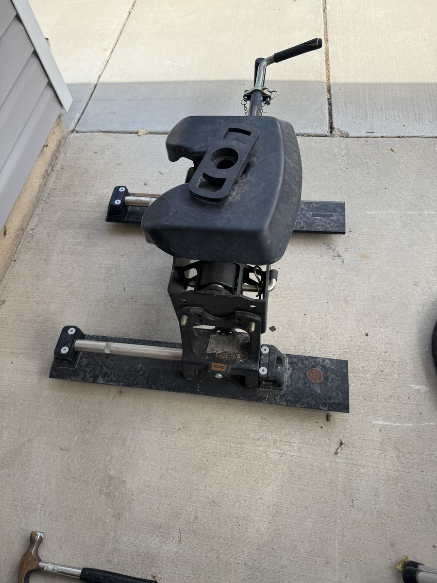 5th Wheel Hitch