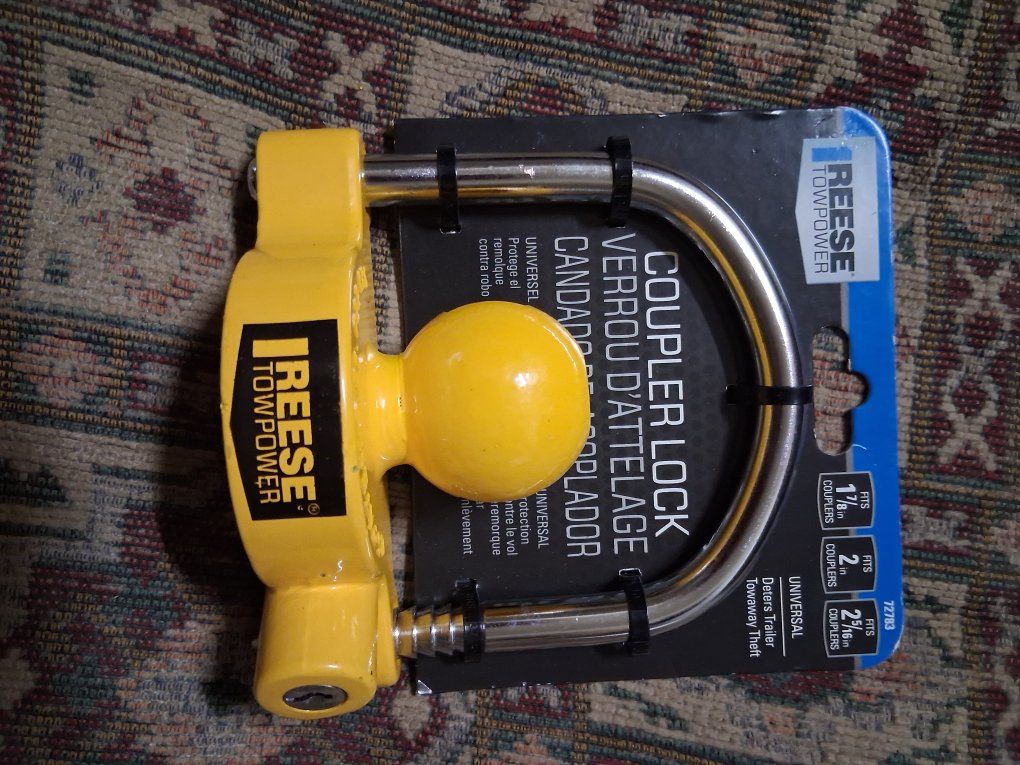 REESE TOWPOWER Universal Coupler Lock - Yellow, New Condition for 1-7/8", 2", & 2-5/16" Couplers