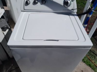 Very Nice Whirlpool Top Load Washer