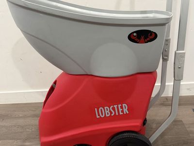 Lobster Elite One Tennis Ball Machine – Excellent Condition