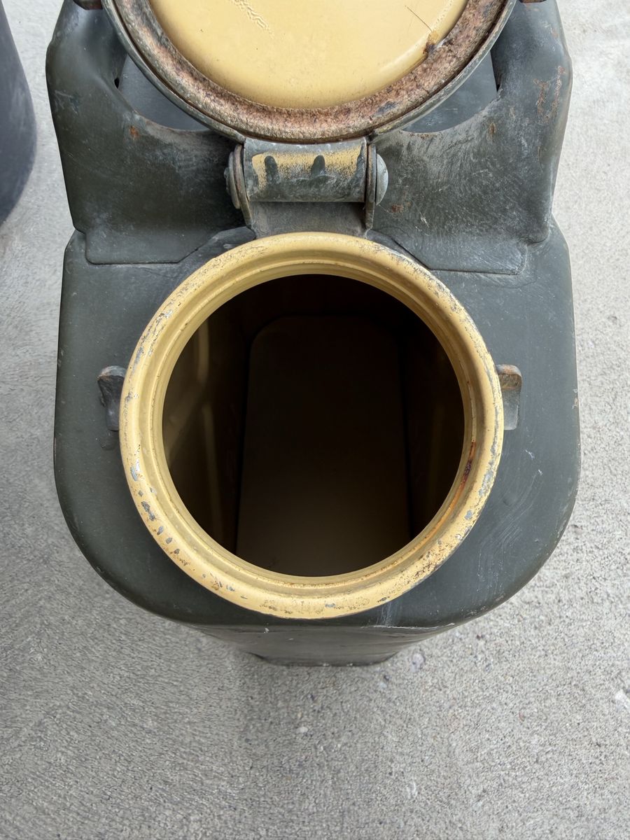 Main image 6