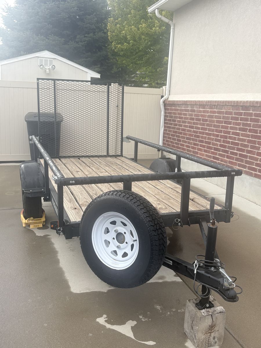 Karavan Utility Trailer 5' x 10' with Ramp Gate and Spare Tire