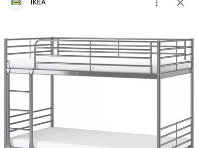 Bunk bed