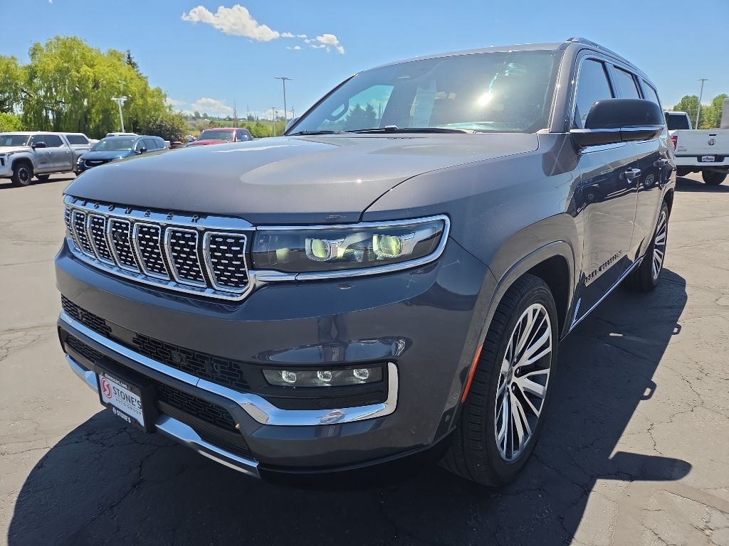 2023 Jeep Grand Wagoneer Series III