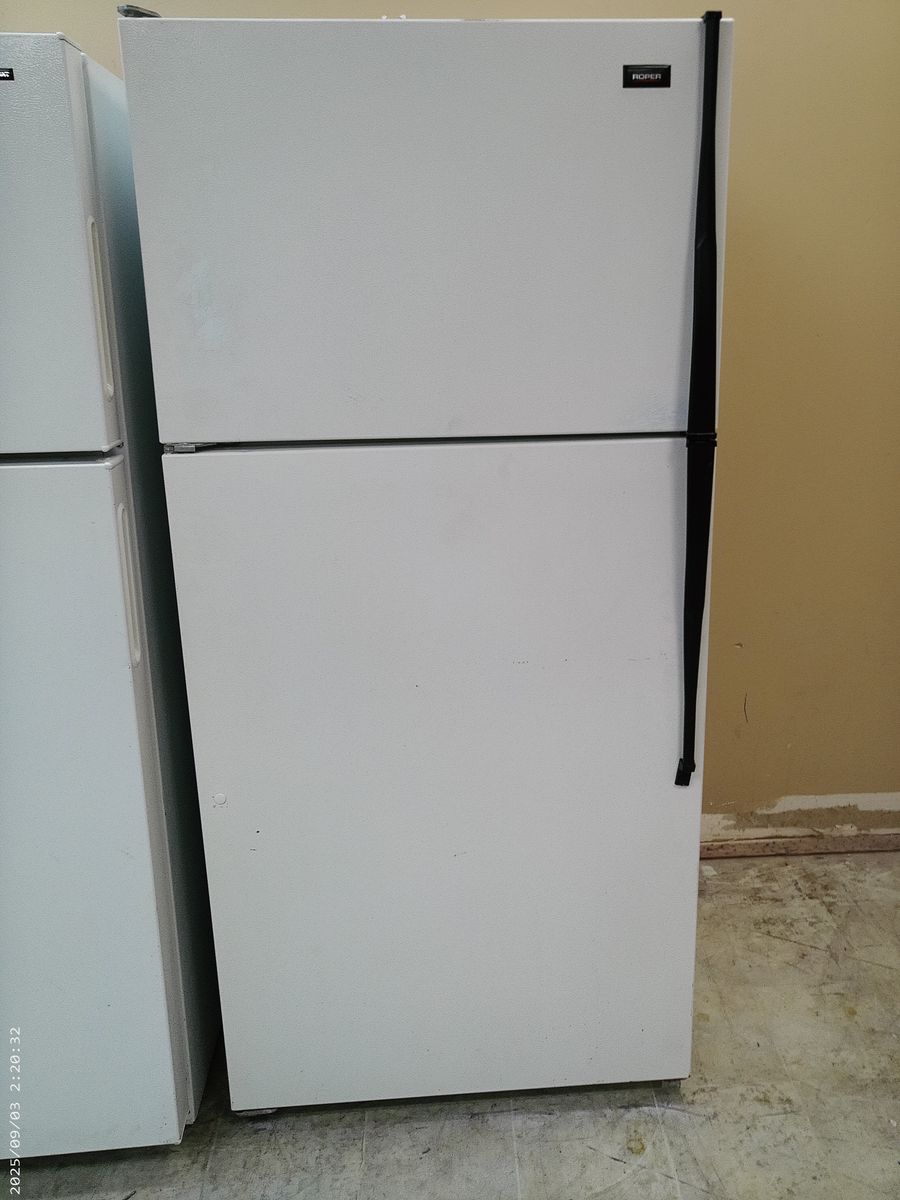Main image 3