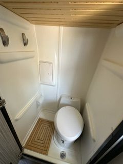 Main image 17
