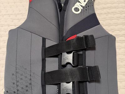 O’Neill Life Jacket - XX-Small / Youth L