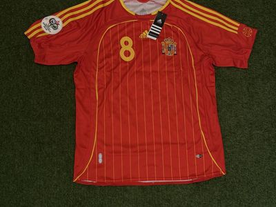 Adidas Spain Xavi #8 2006 FIFA World Cup Home Soccer Jersey Men's Size XL Red/Yellow