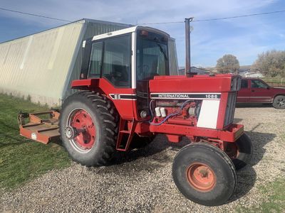 IH 1086