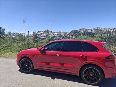 2014 Porsche Cayenne GTS